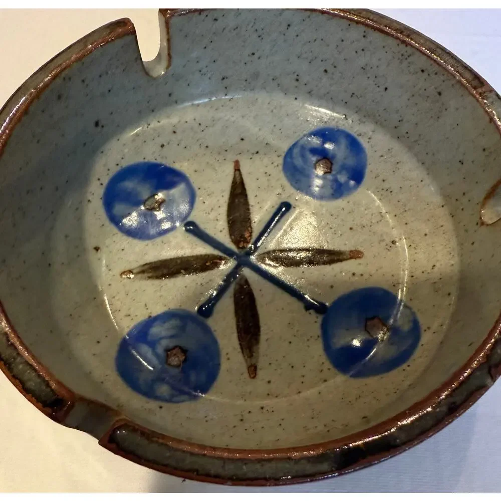 Vintage Ceramic Pottery 4.5